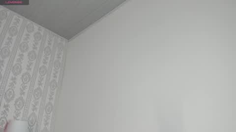 Luna  online show from November 2, 4:31 pm