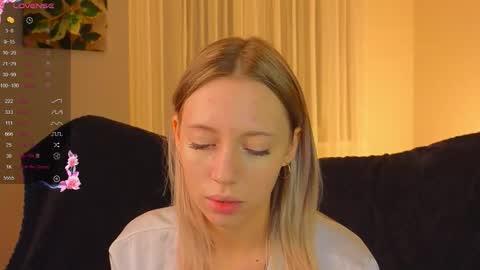 Kelly online show from November 14, 2:38 pm