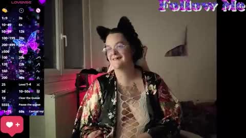 lunatigre online show from April 22, 7:37 pm