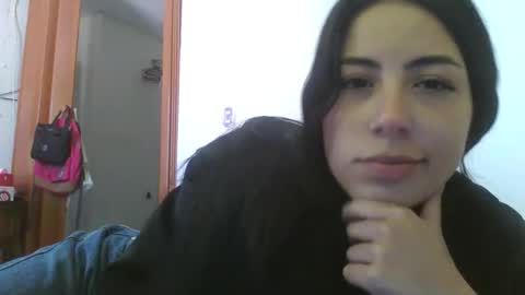 lunavelvettt online show from January 7, 6:43 pm