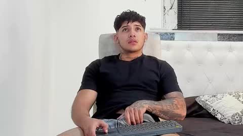 Lunay online show from January 10, 1:07 am