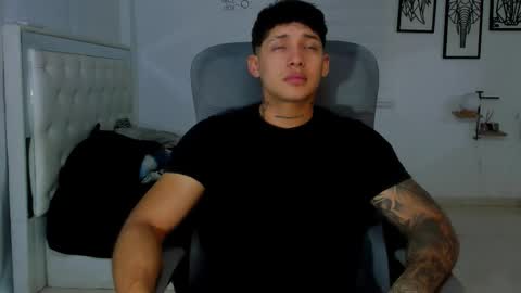 Lunay online show from March 25, 1:22 am