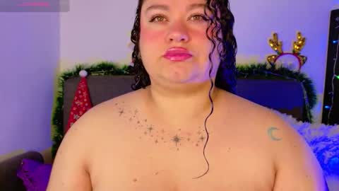 L U N I T A  online show from December 16, 4:06 am