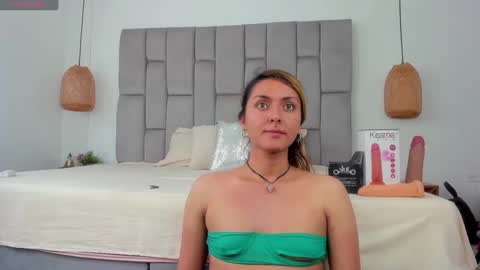 lunitadiva online show from September 26, 5:28 pm