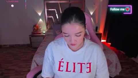 LUNA ROSE online show from March 5, 4:19 am