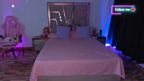 LUNA ROSE online show from March 10, 3:44 am