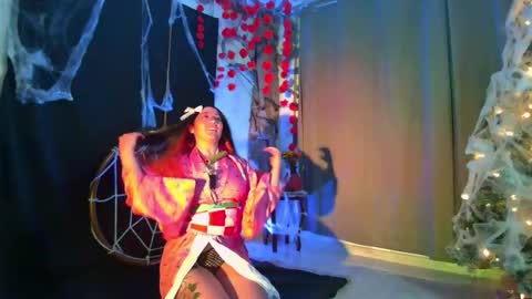 Snapshot of lunnaa1_ chatting on October 30, 4:14 am Luna online show from October 30, 4:14 am