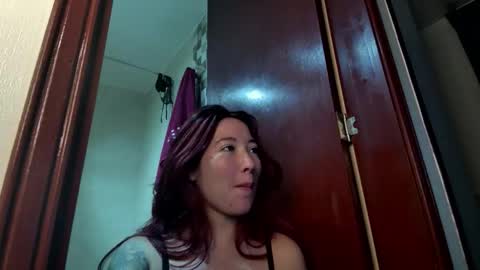 Snapshot of lunnaa1_ chatting on November 7, 10:43 pm Luna online show from November 7, 10:43 pm