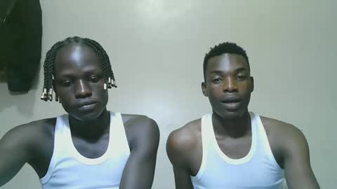 Snapshot of luoislove chatting on November 4, 6:07 pm luoislove online show from November 4, 6:07 pm