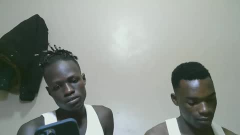 Snapshot of luoislove chatting on November 10, 7:02 pm luoislove online show from November 10, 7:02 pm