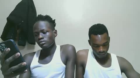 Snapshot of luoislove chatting on November 16, 3:50 pm luoislove online show from November 16, 3:50 pm