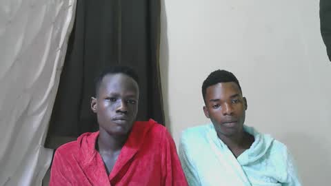 Snapshot of luoislove chatting on November 23, 10:04 am luoislove online show from November 23, 10:04 am