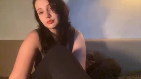 Snapshot of lurasiemers chatting on February 19, 2:13 pm Lora online show from February 19, 2:13 pm