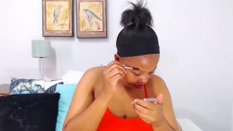 lusciousboobzz online show from November 15, 10:34 am