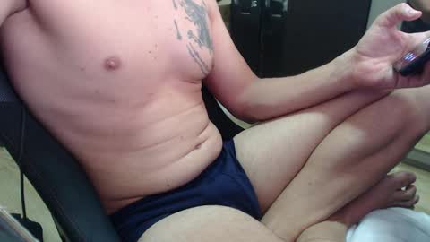 Snapshot of lushboy90 chatting on March 8, 5:59 am lushboy90 online show from March 8, 5:59 am