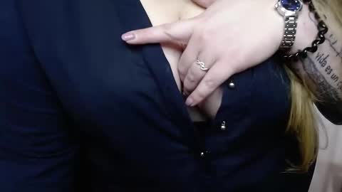 Snapshot of lushhailey chatting on January 27, 11:22 pm Hailey online show from January 27, 11:22 pm