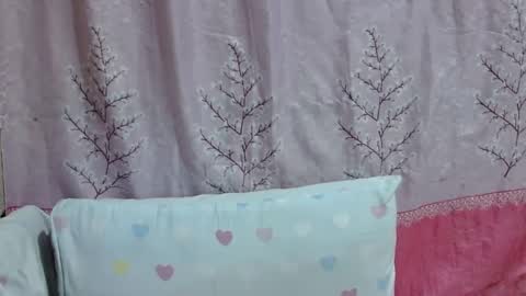 LushPinay online show from December 24, 5:16 am