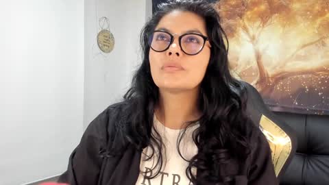 Snapshot of lust_mom chatting on December 3, 4:06 pm Angela 3 online show from December 3, 4:06 pm