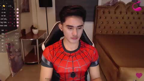 Snapshot of lustdesirex19 chatting on January 28, 2:42 pm David online show from January 28, 2:42 pm