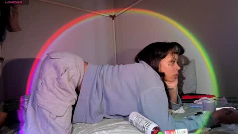 LOLA online show from February 7, 5:10 am