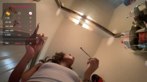 LOLA online show from March 9, 6:50 am