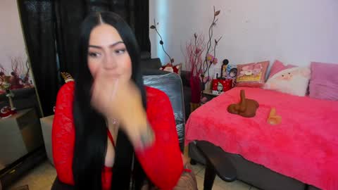 lustful__babe online show from December 5, 11:49 am