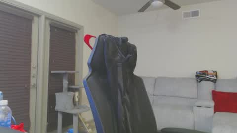 LustfulLives online show from January 6, 6:25 am