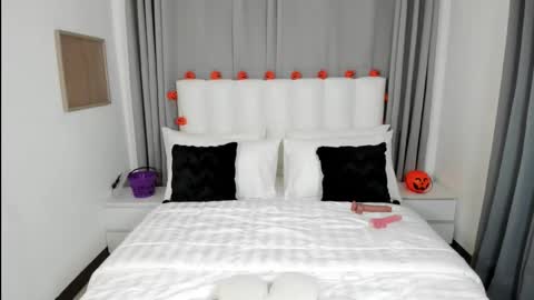 Snapshot of lustfulmonica69 chatting on October 18, 12:35 am My nickname is Lust online show from October 18, 12:35 am