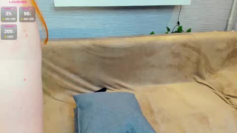 Isabel online show from February 26, 2:14 pm