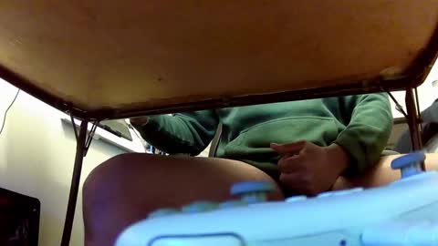 Snapshot of lustyvengeance chatting on October 25, 3:03 am lustyvengeance online show from October 25, 3:03 am