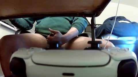 Snapshot of lustyvengeance chatting on December 16, 6:40 am lustyvengeance online show from December 16, 6:40 am