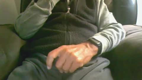 luv269er online show from December 2, 6:09 am