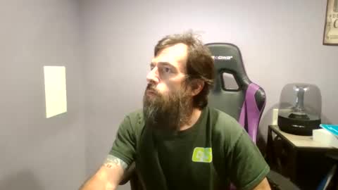 Luv2likslit online show from September 11, 9:20 am