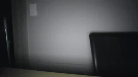 Snapshot of luv2pleasyou chatting on December 18, 10:43 am Luv2pleazyou online show from December 18, 10:43 am