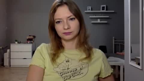 Snapshot of lux_millie chatting on October 30, 9:48 pm Millie online show from October 30, 9:48 pm