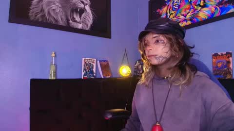 Luxiel 3 online show from January 16, 9:41 pm