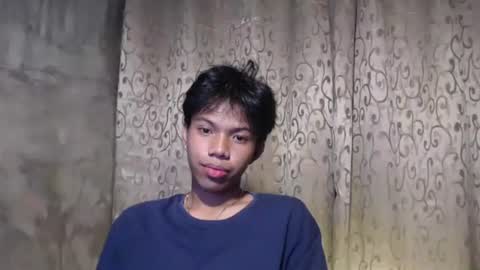 Snapshot of luxirfy_xx chatting on October 12, 7:02 pm luxirfy online show from October 12, 7:02 pm