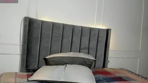 Tommy and Polly online show from December 14, 8:57 pm