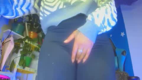 luzzy  I hope your visit and that we manage to get very hot online show from February 25, 11:36 pm