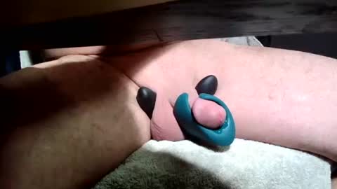 Snapshot of lv2jerko1 chatting on December 13, 2:10 am Lv2jerko1 online show from December 13, 2:10 am