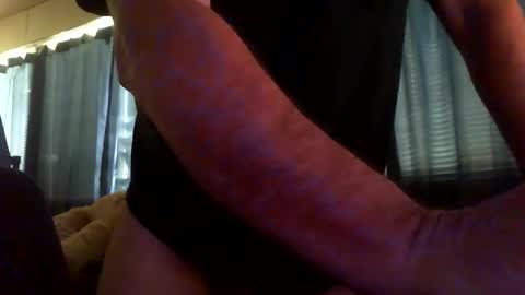 Snapshot of lv2strk chatting on October 15, 9:48 pm Dave Moore online show from October 15, 9:48 pm