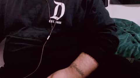 Snapshot of lvcifer_ chatting on December 1, 4:29 pm ayoo online show from December 1, 4:29 pm