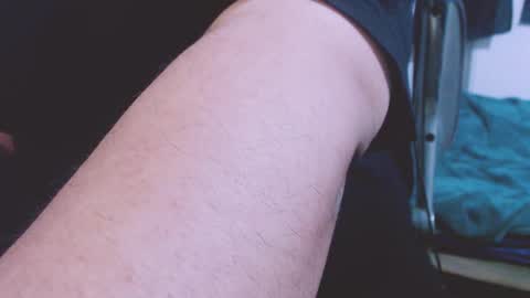 Snapshot of lvcifer_ chatting on September 16, 8:10 pm ayoo online show from September 16, 8:10 pm