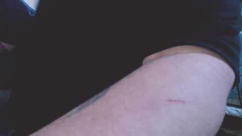 Snapshot of lvcifer_ chatting on December 3, 8:00 am ayoo online show from December 3, 8:00 am