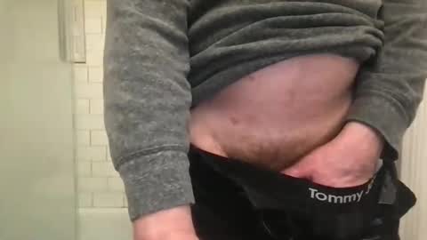 lvguynextdoor440656 online show from April 8, 12:21 am