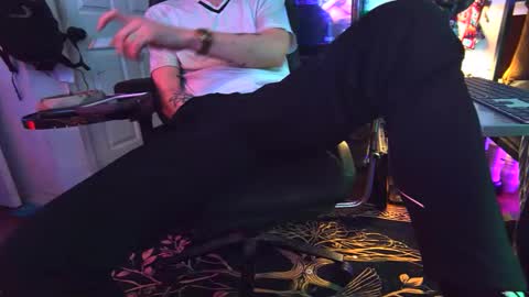 lwooda online show from January 19, 7:01 am