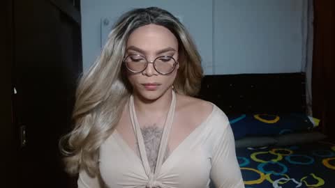 Lya Mcconell online show from December 24, 4:00 am