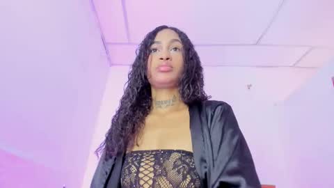 Snapshot of lyanablucs1 chatting on December 20, 12:56 pm lyana online show from December 20, 12:56 pm