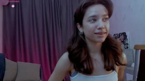 Lyanna online show from November 2, 8:33 pm