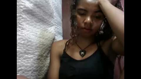 Snapshot of lydialarin chatting on September 18, 8:00 pm Lydiah online show from September 18, 8:00 pm